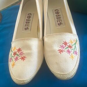 Women's Embroidered Cobbie Cream Espadrilles 8m
